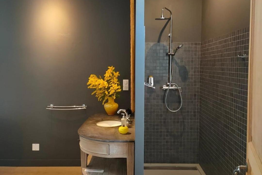 Photo of Bathroom in Saignon