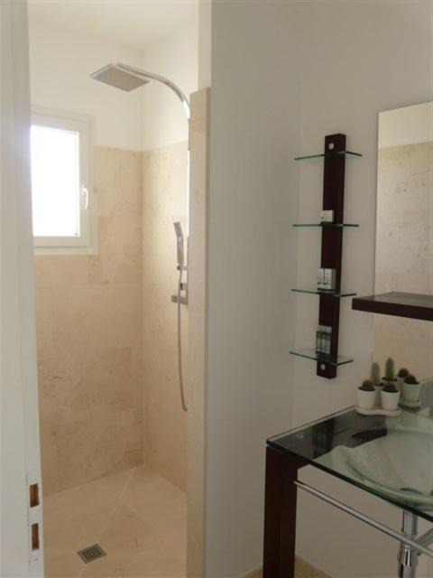 Photo of Bathroom in Ensues-la-Redonne