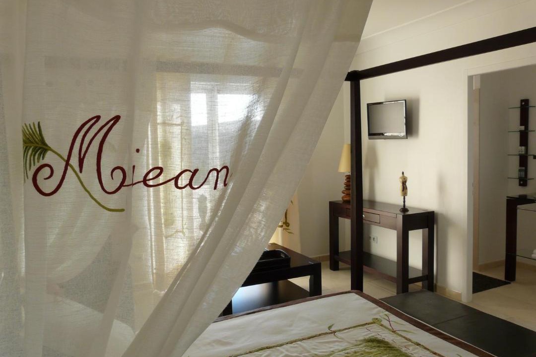 Photo of Bedroom in Ensues-la-Redonne