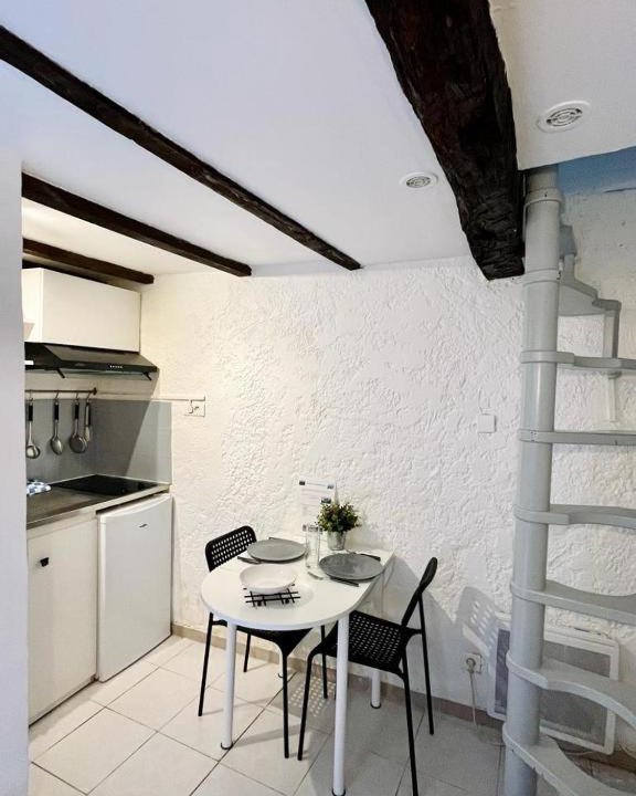 Photo of Kitchen in La Roquebrussanne