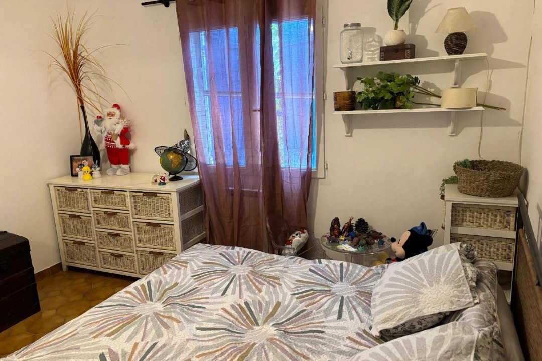 Photo of Bedroom in Tarascon