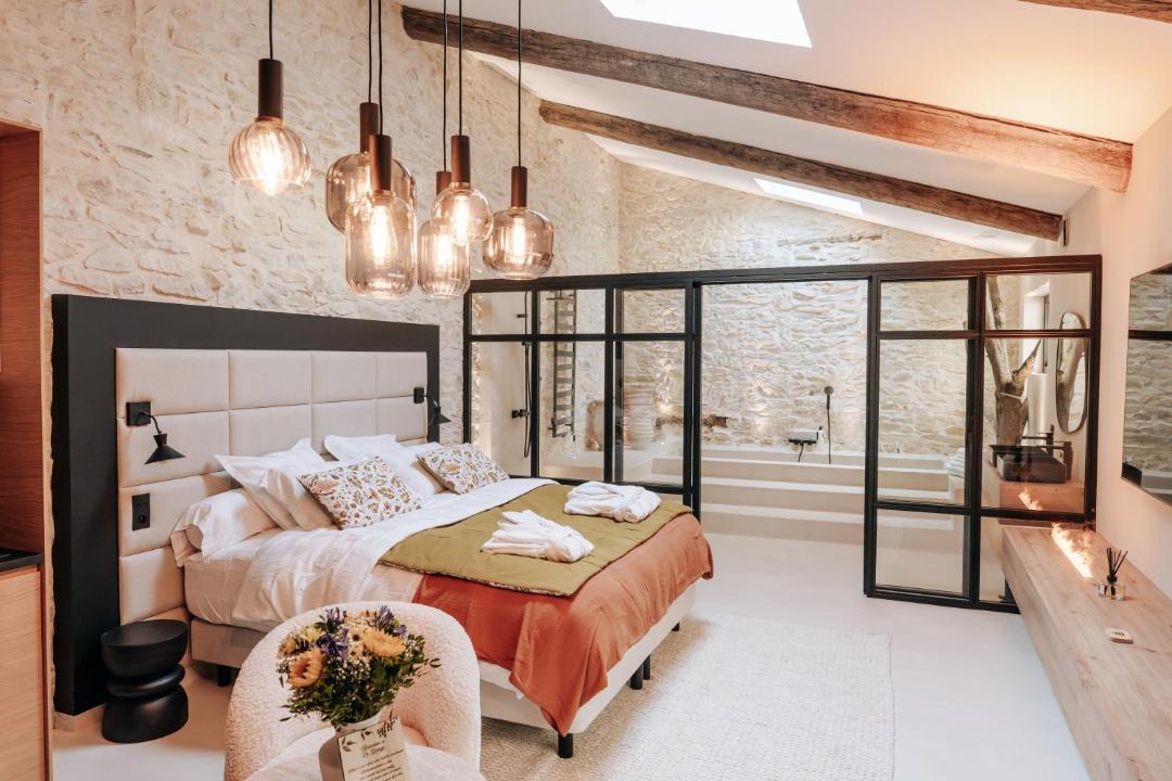 Photo of Bedroom in Tavel