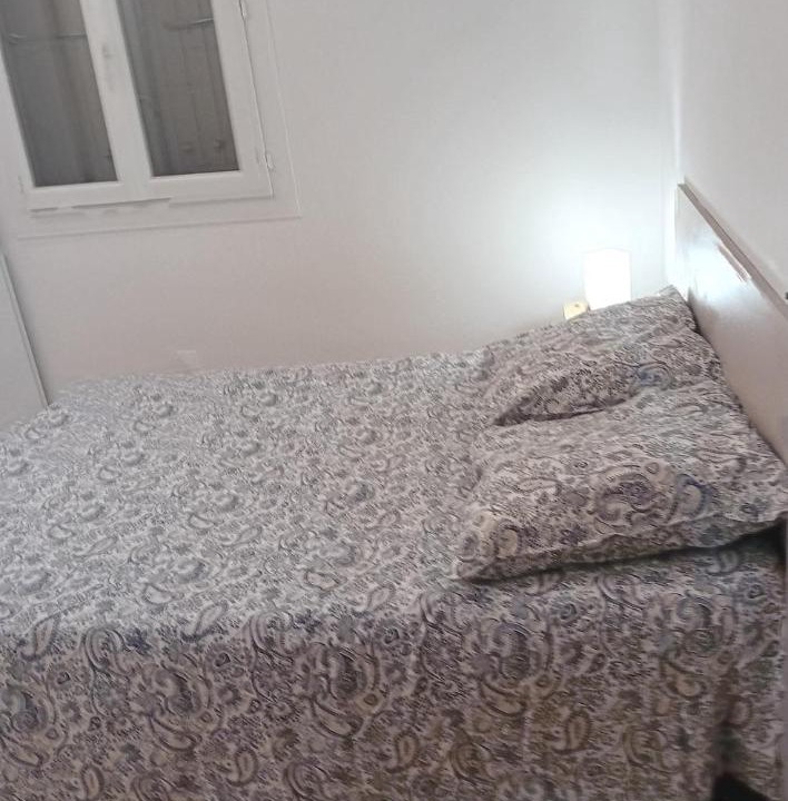 Photo of Bedroom in Morieres-les-Avignon