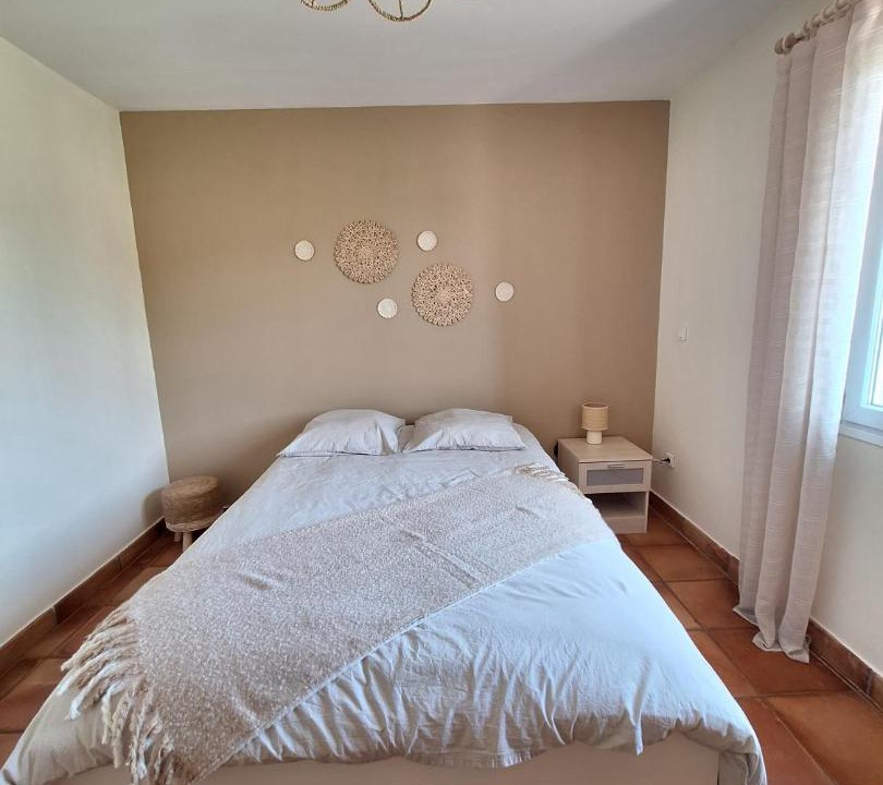 Photo of Bedroom in Meynes