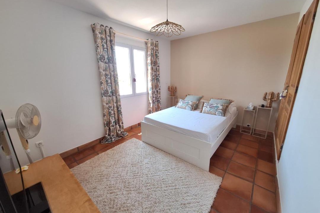 Photo of Bedroom in Meynes