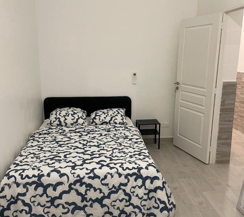 Photo of Bedroom in Saint-Lazare