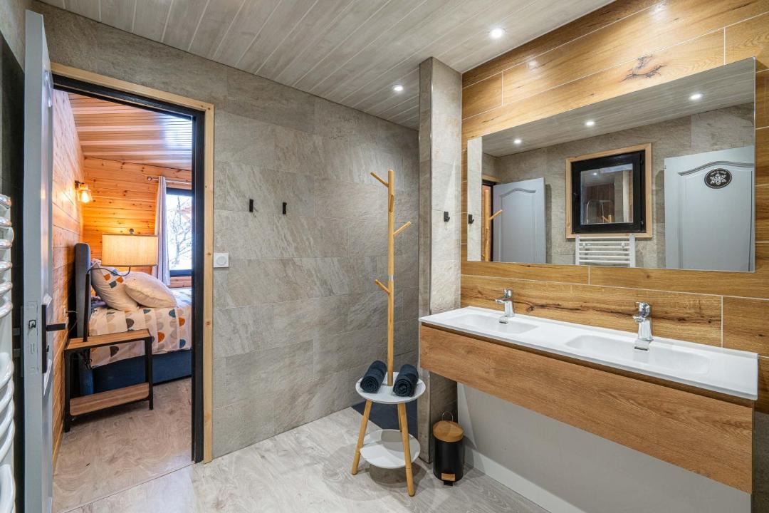 Photo of Bathroom in Tourves