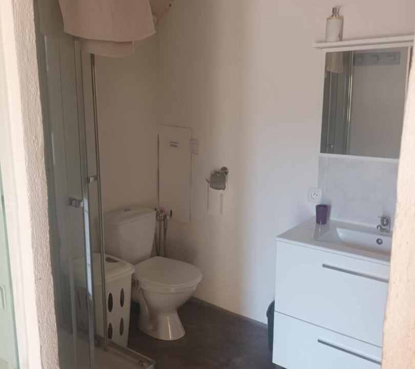 Photo of Bathroom in Vins-sur-Caramy