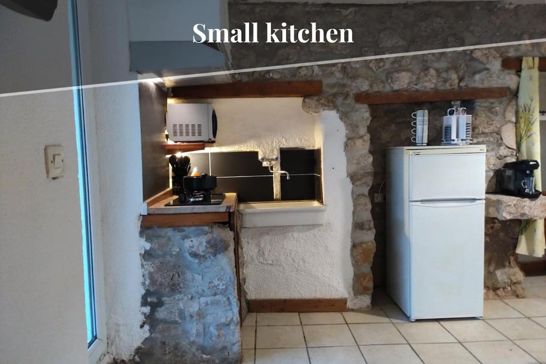 Photo of Kitchen in Cuges-les-Pins