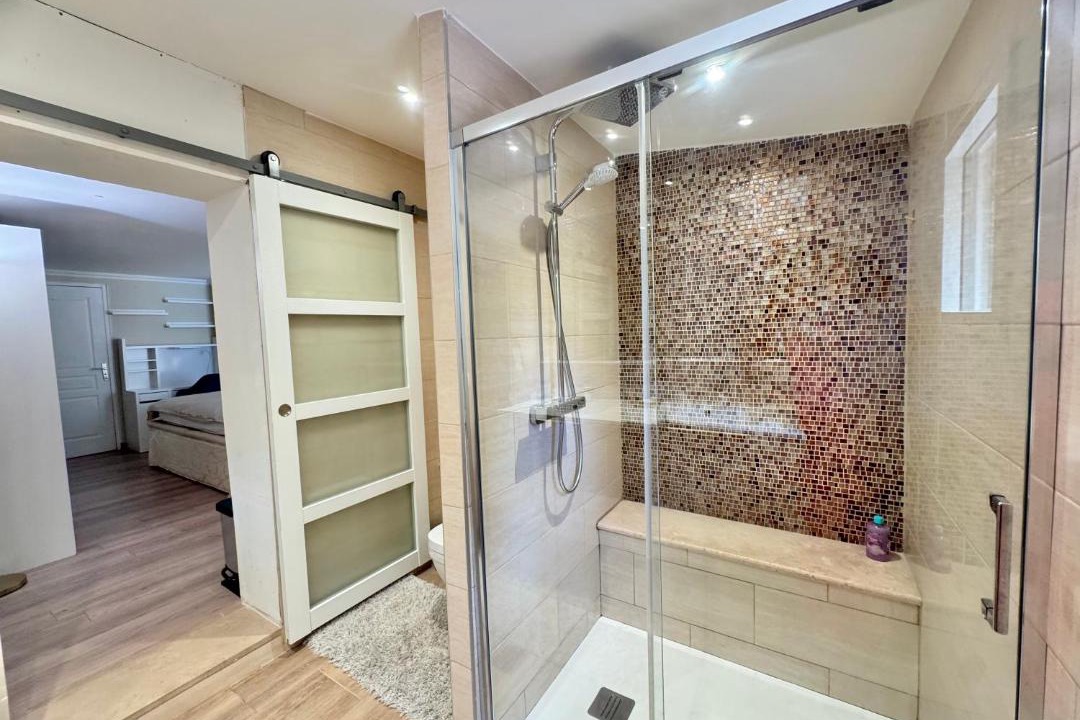 Photo of Bathroom in Cogolin