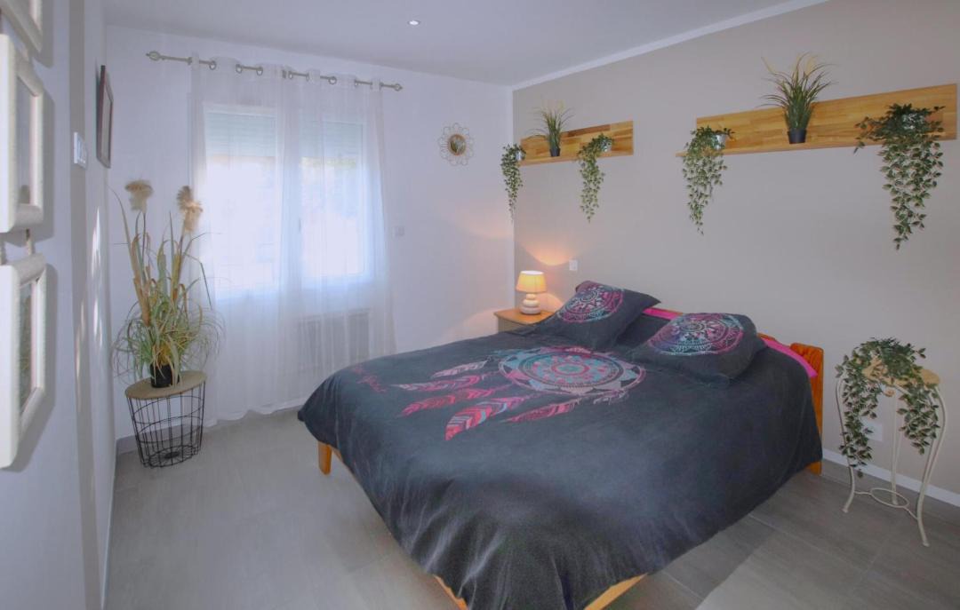 Photo of Bedroom in Morieres-les-Avignon