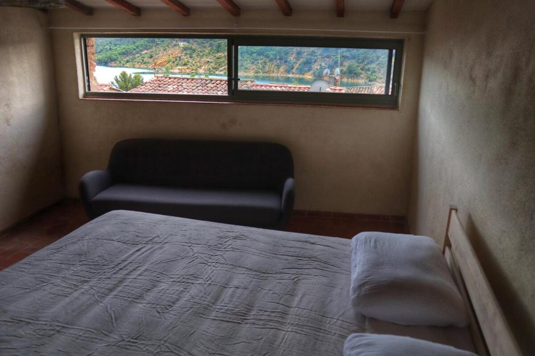 Photo of Bedroom in Bauduen