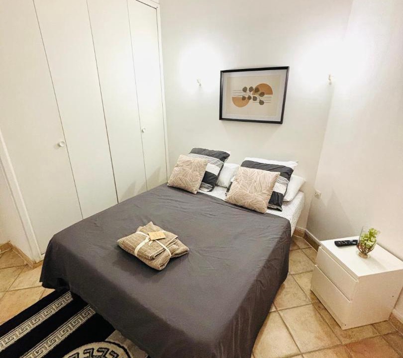 Photo of Bedroom in Saint-Lambert