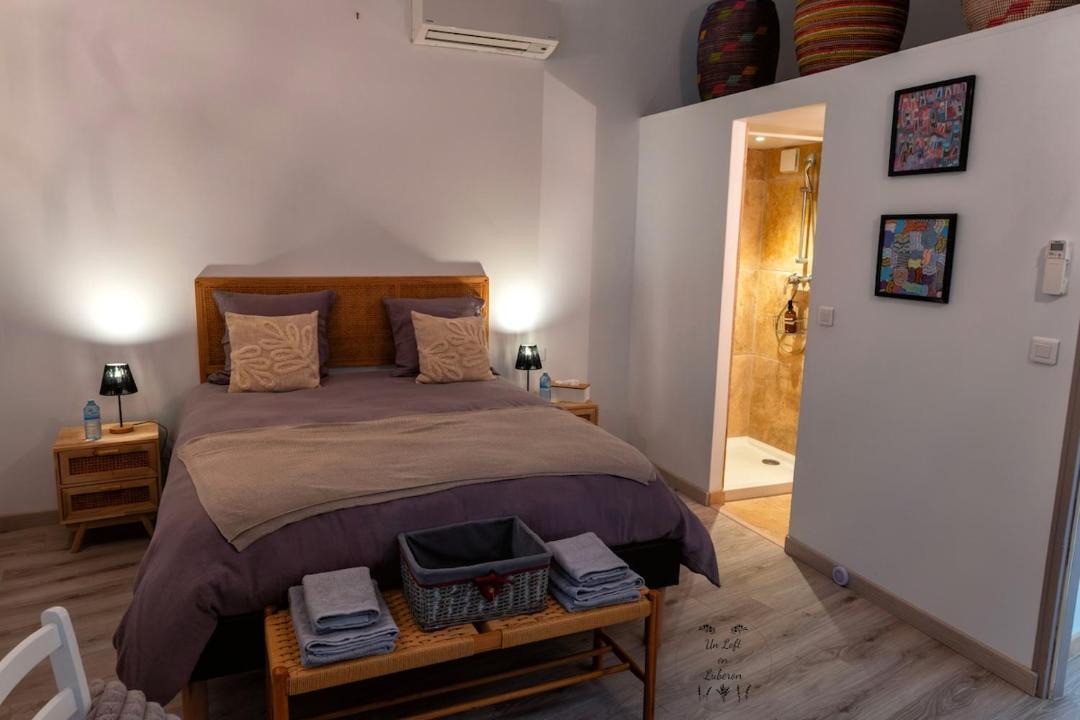 Photo of Bedroom in Bonnieux