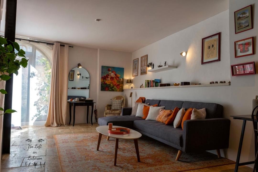 Photo of Livingroom in Bonnieux