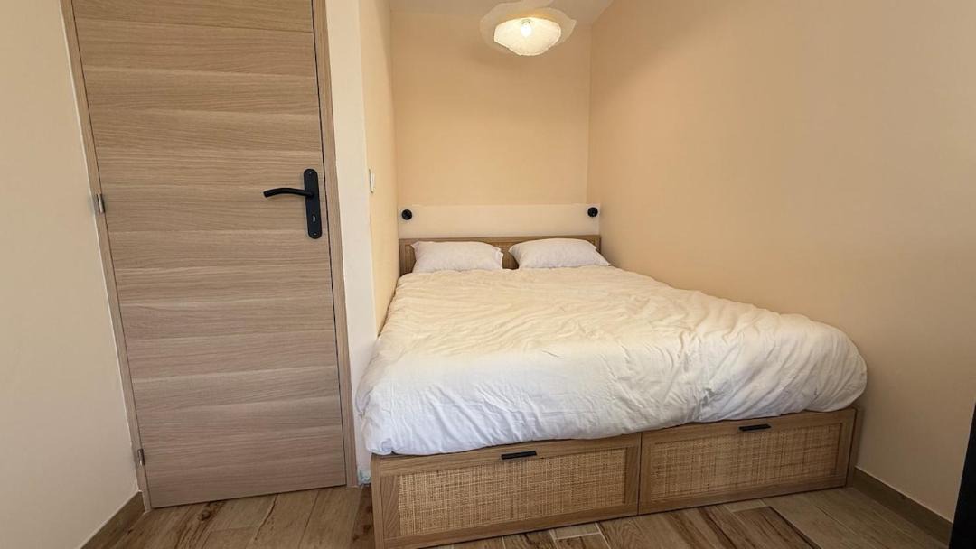 Photo of Bedroom in Sanary-sur-Mer