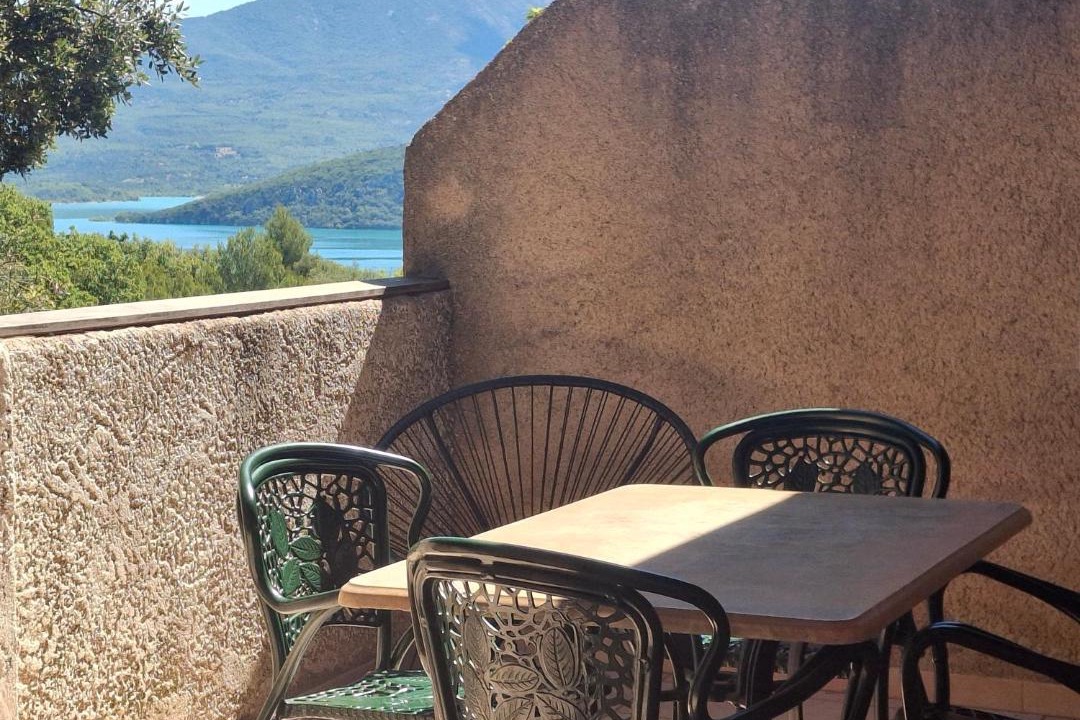 Photo of Patio Balcony in Sainte-Croix-du-Verdon