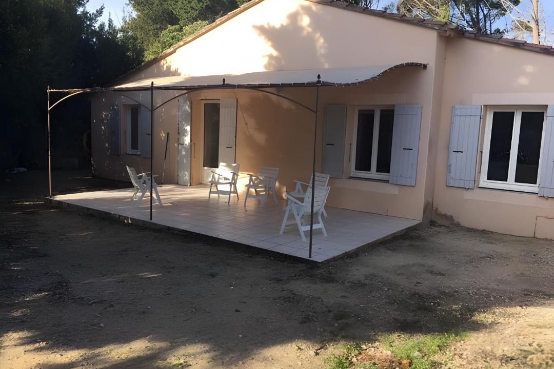 Photo of Others in Entraigues-sur-la-Sorgue