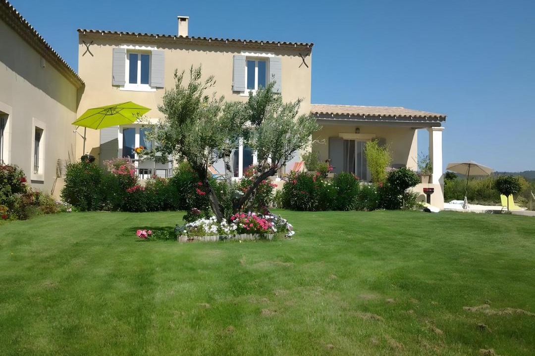 Photo of Others in Cabrieres-d'Avignon