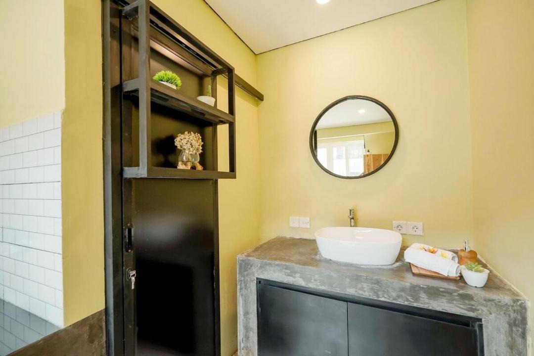 Photo of Bathroom in Batu Bolong