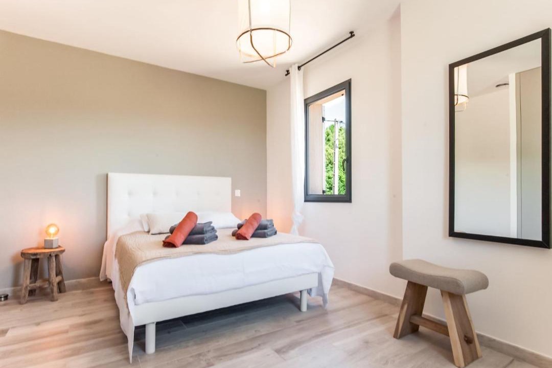 Photo of Bedroom in Vaison-la-Romaine