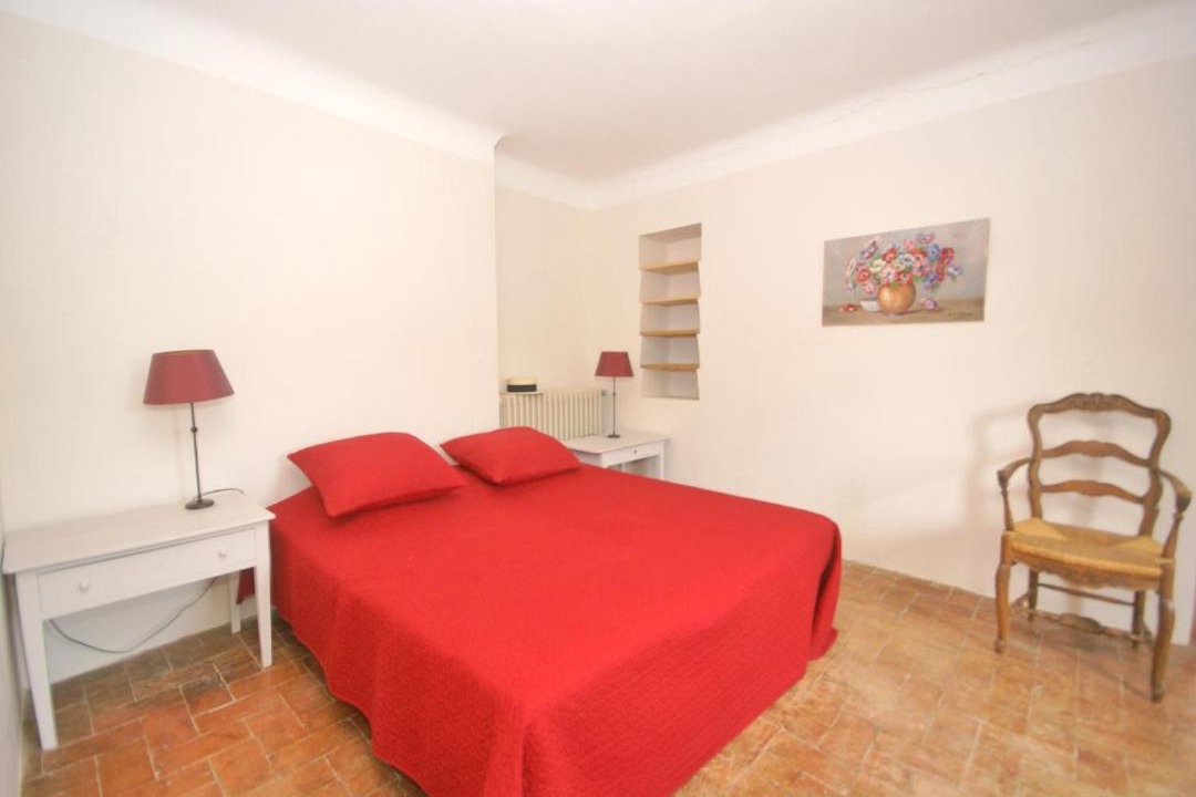 Photo of Bedroom in Menerbes