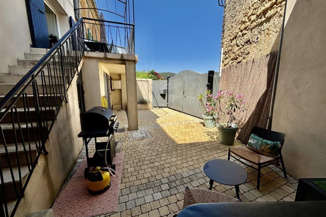 Photo of Patio Balcony in Suzette