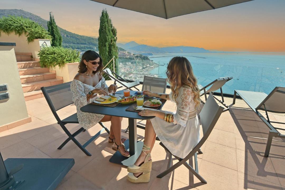Photo of Patio Balcony in Raito