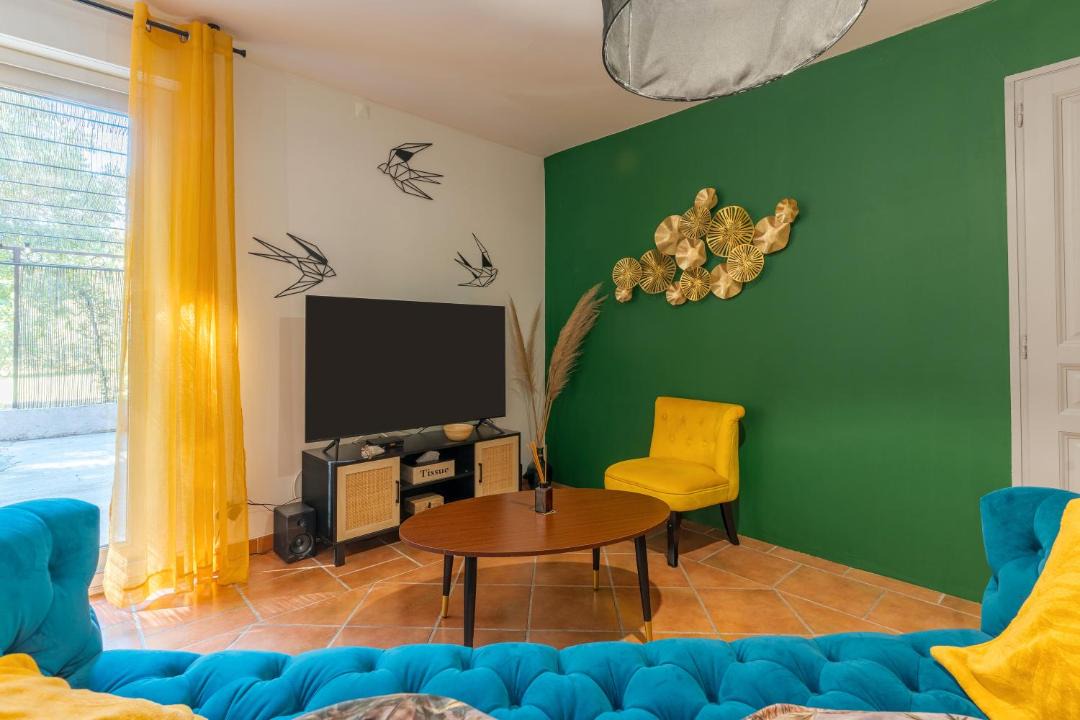 Photo of Livingroom in Roussillon