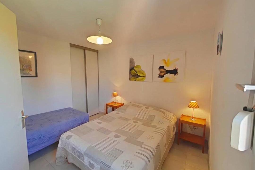 Photo of Bedroom in Miramar