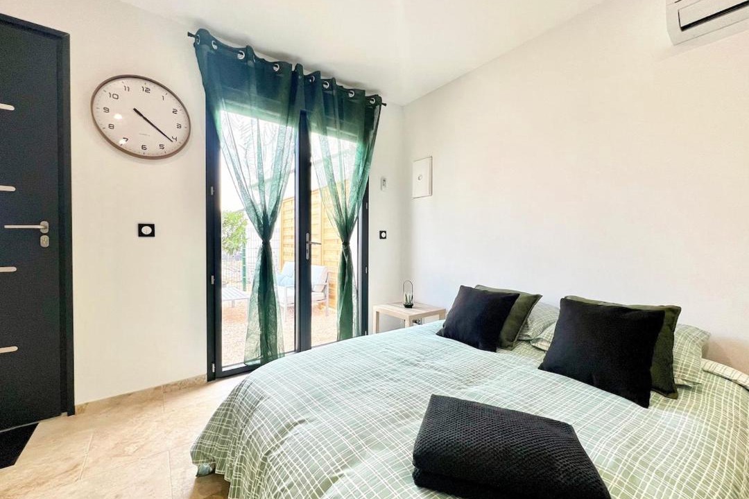 Photo of Bedroom in Fos-sur-Mer