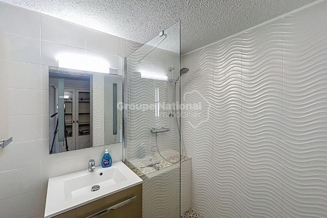 Photo of Bathroom in Saintes-Maries-de-la-Mer