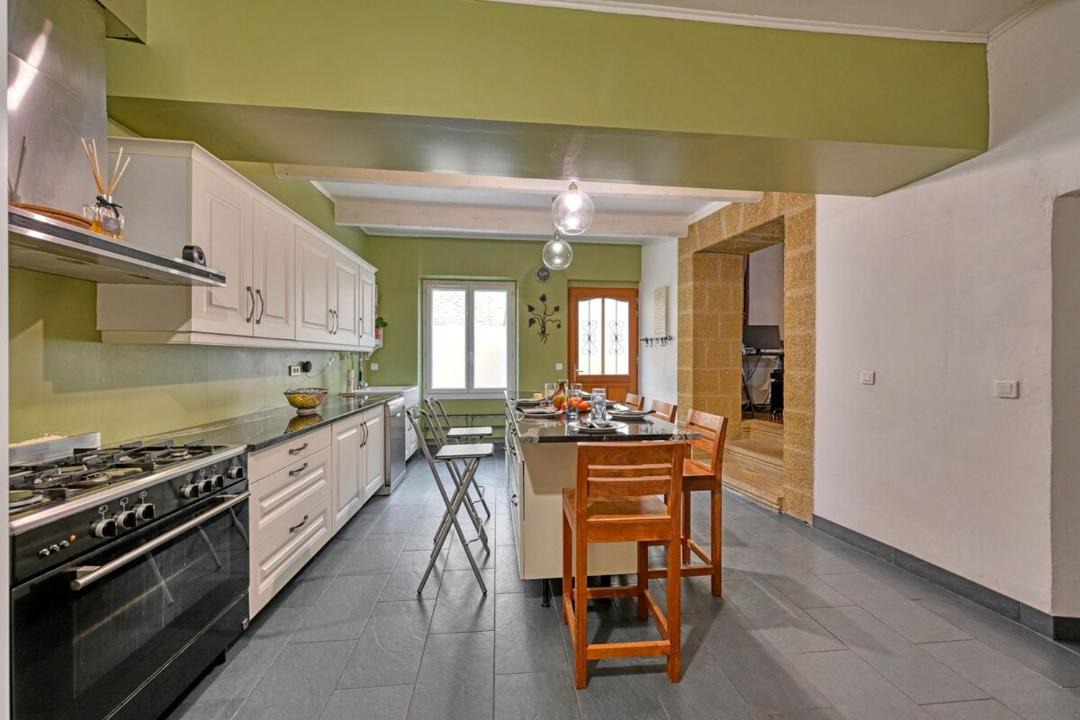 Photo of Kitchen in Chateauneuf-du-Pape