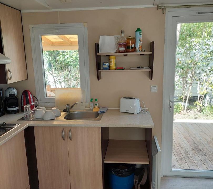 Photo of Kitchen in La Roque-d'Antheron