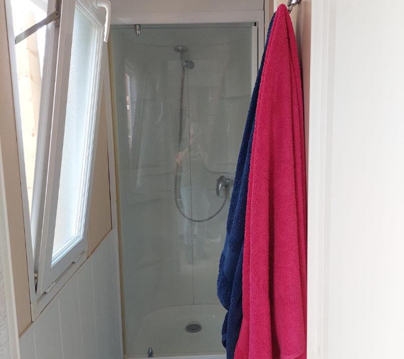 Photo of Bathroom in La Roque-d'Antheron