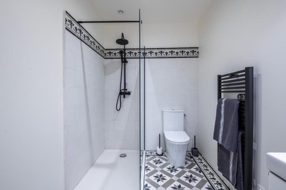Photo of Bathroom in Menerbes
