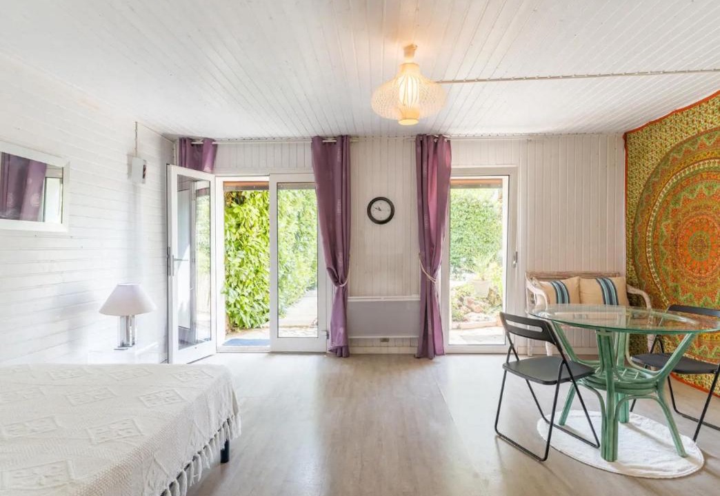 Photo of Bedroom in Pelissanne