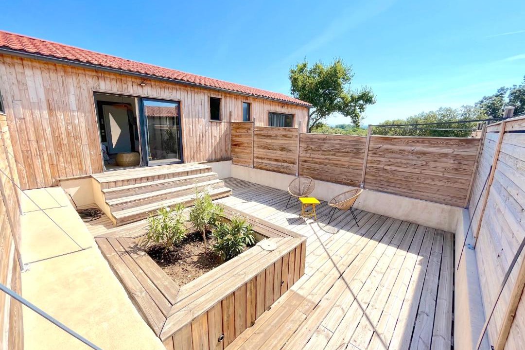 Photo of Patio Balcony in Montsegur-sur-Lauzon