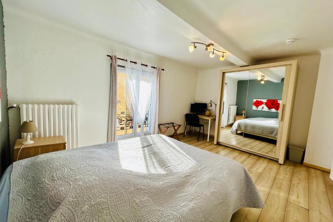 Photo of Bedroom in Castellane
