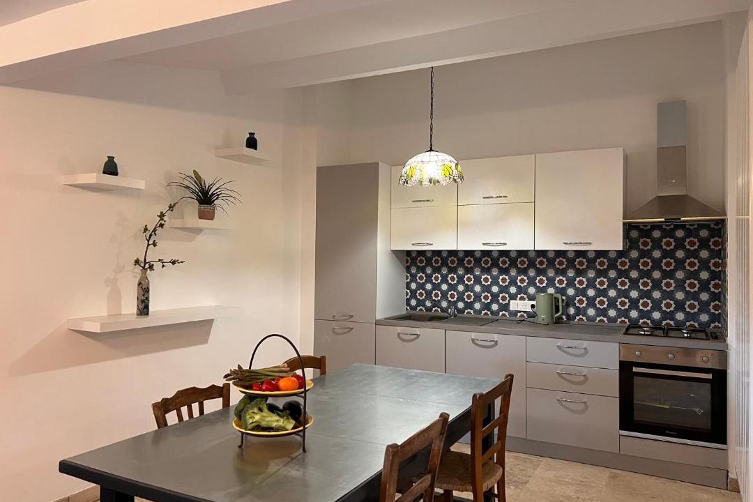 Photo of Kitchen in Saint-Martin-de-Castillon