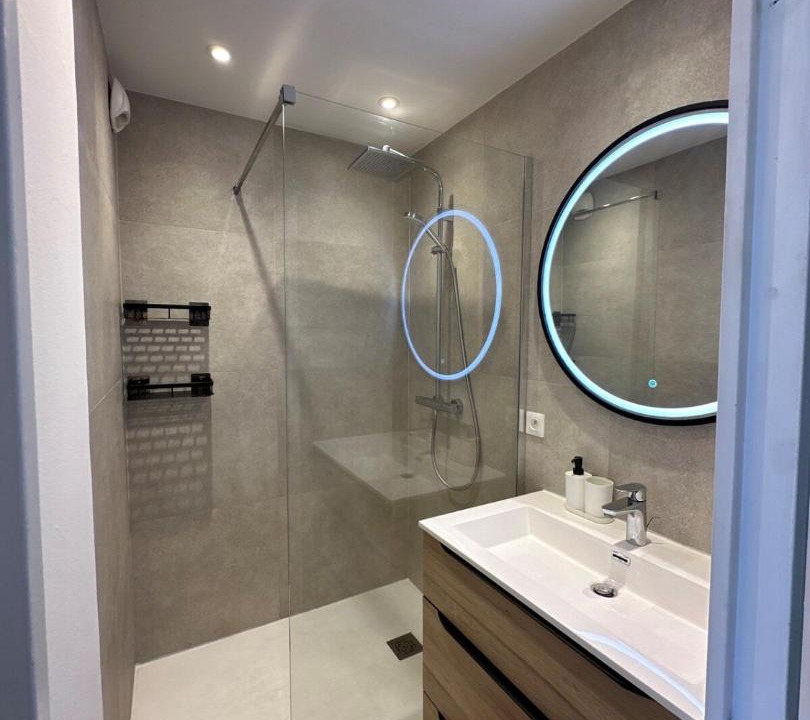 Photo of Bathroom in Cogolin