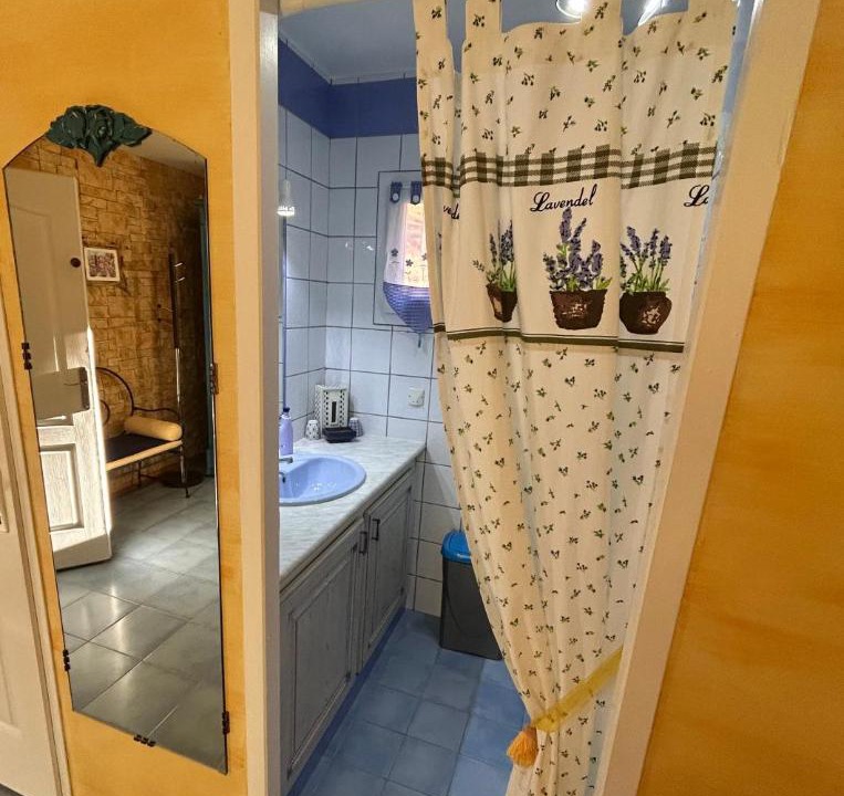 Photo of Bathroom in Montagnac-Montpezat