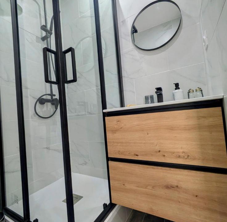 Photo of Bathroom in 4th Arrondissement