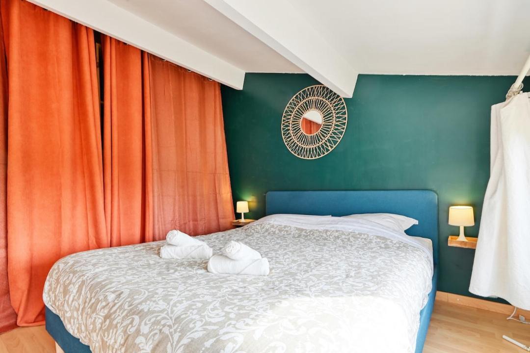 Photo of Bedroom in Couteron