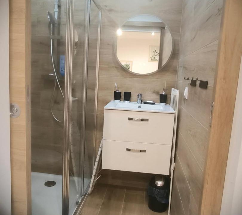Photo of Bathroom in Morieres-les-Avignon