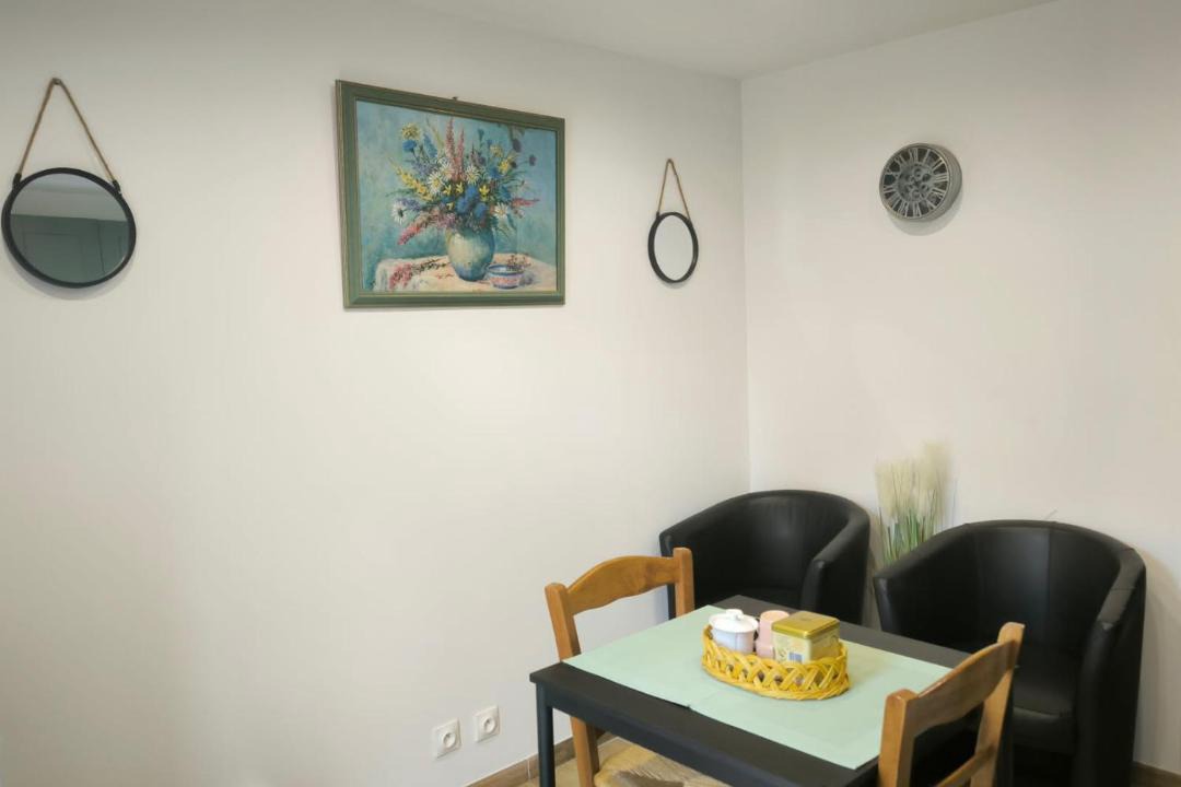 Photo of Others in Morieres-les-Avignon