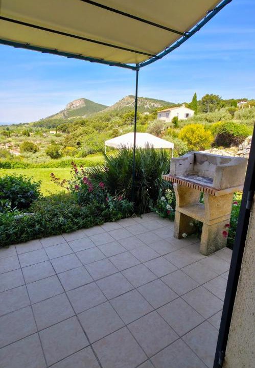 Photo of Patio Balcony in Le Barroux