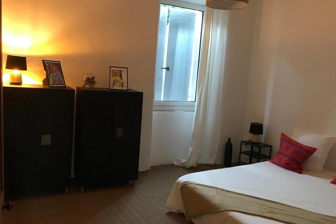 Photo of Bedroom in Saint-Martin-de-Castillon