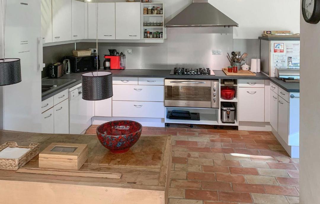 Photo of Kitchen in Plaisians
