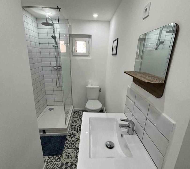 Photo of Bathroom in Roumoules